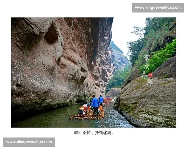 5000 跑者逐梦泰宁:丹霞赛道上的速度与诗意 5000 跑者逐梦泰宁:丹霞赛道上的速度与诗意