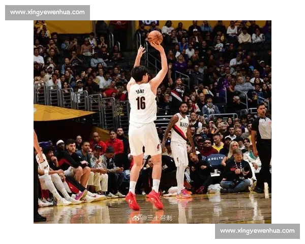 4 人 40 + 仅 1 胜!里夫斯 51 分救主,NBA 空砍群爆了 4 人 40 + 仅 1 胜!里夫斯 51 分救主,NBA 空砍群爆了