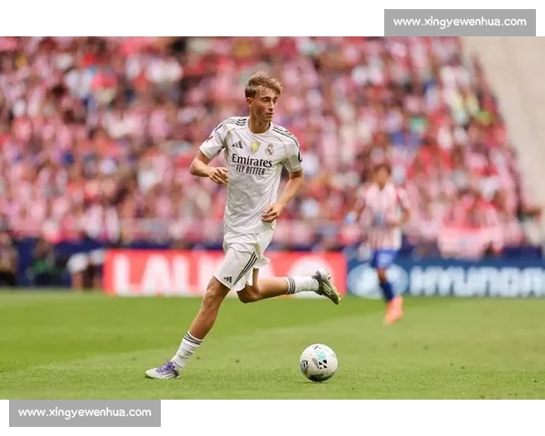 曼联 15 岁新星转发国家德比,助威皇马引热议 曼联 15 岁新星转发国家德比,助威皇马引热议