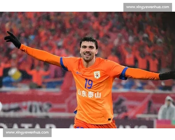 泽卡:泰山属顶尖行列,剑指明年中超冠军 泽卡:泰山属顶尖行列,剑指明年中超冠军