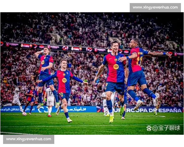 德比名场面全解析:皇马 2-1 巴萨的战术博弈与冲突始末 德比名场面全解析:皇马 2-1 巴萨的战术博弈与冲突始末