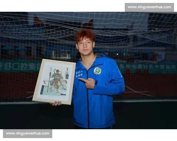 永州门神唐嘉年:用身体筑墙的守护者 永州门神唐嘉年:用身体筑墙的守护者